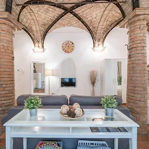 Appartamento Lovely Loft In, Reggio nell'Emilia